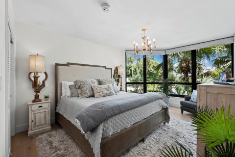 Condominio en venta en Longboat Key, Florida, 3 dormitorios, 220.64 m2 № 1910085 - foto 23