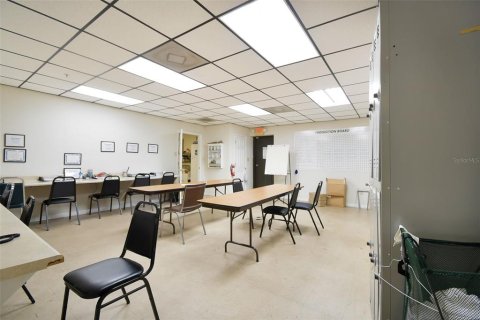 Immobilier commercial à louer à Saint Augustine, Floride № 2386272 - photo 6