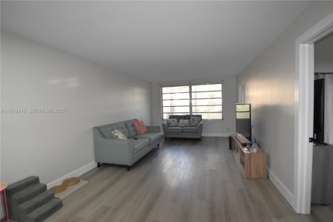 Copropriété à vendre à Plantation, Floride: 2 chambres, 88.44 m2 № 2042095 - photo 6