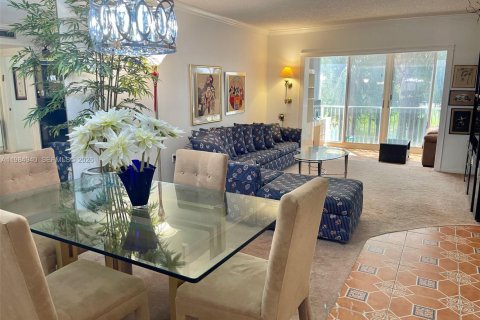 Купить кондоминиум в Холливуд, Флорида 1 спальня, 78.41м2, № 2046791 - фото 3