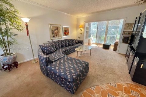 Купить кондоминиум в Холливуд, Флорида 1 спальня, 78.41м2, № 2046791 - фото 7