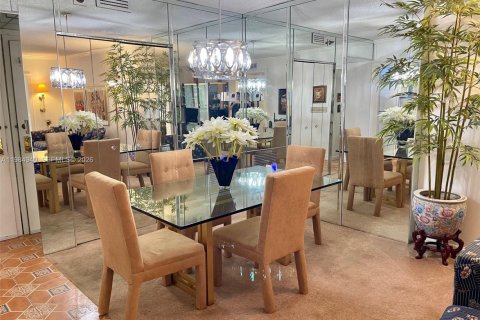 Купить кондоминиум в Холливуд, Флорида 1 спальня, 78.41м2, № 2046791 - фото 2