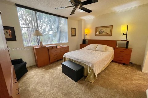 Купить кондоминиум в Холливуд, Флорида 1 спальня, 78.41м2, № 2046791 - фото 13