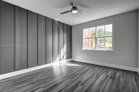 Снять в аренду кондоминиум в Мирамар, Флорида 1 спальня, 72м2, № 2043496 - фото 5