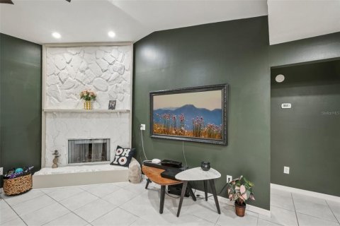 Villa ou maison à vendre à Brandon, Floride: 3 chambres, 128.76 m2 № 1854444 - photo 5