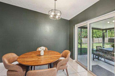 Villa ou maison à vendre à Brandon, Floride: 3 chambres, 128.76 m2 № 1854444 - photo 9