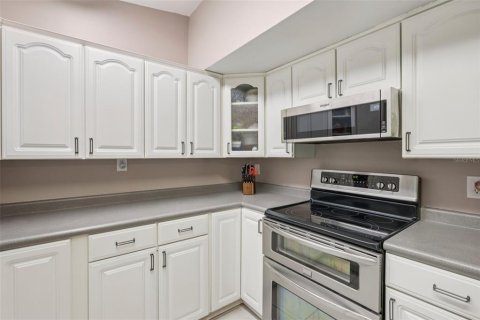 Villa ou maison à vendre à Brandon, Floride: 3 chambres, 128.76 m2 № 1854444 - photo 13