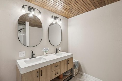 Villa ou maison à vendre à Brandon, Floride: 3 chambres, 128.76 m2 № 1854444 - photo 17