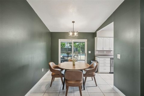 Villa ou maison à vendre à Brandon, Floride: 3 chambres, 128.76 m2 № 1854444 - photo 8