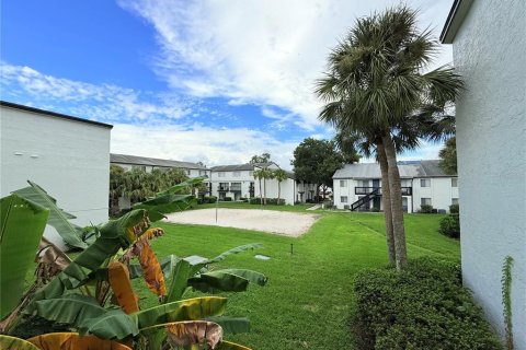 Condo in Orlando, Florida, 2 bedrooms  № 1910321 - photo 26
