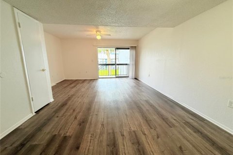 Condo in Orlando, Florida, 2 bedrooms  № 1910321 - photo 7