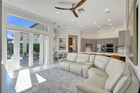 Купить виллу или дом в Мирамар, Флорида 5 спален, 239.32м2, № 2006623 - фото 24