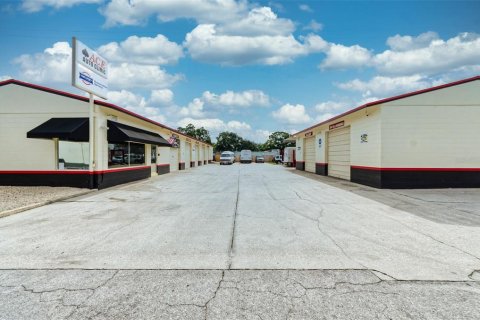 Propiedad comercial en venta en Clearwater, Florida, 380.9 m2 № 1908847 - foto 1