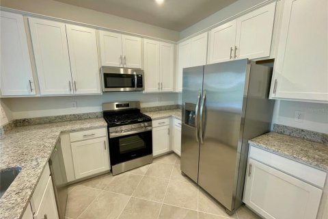 Adosado en alquiler en Bradenton, Florida, 3 dormitorios, 174.56 m2 № 1919773 - foto 7