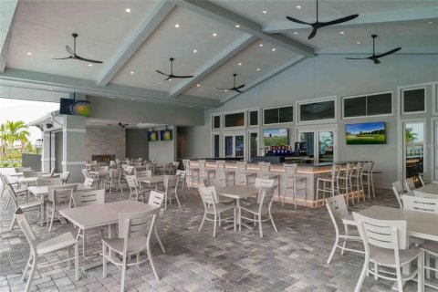 Adosado en alquiler en Bradenton, Florida, 3 dormitorios, 174.56 m2 № 1919773 - foto 4