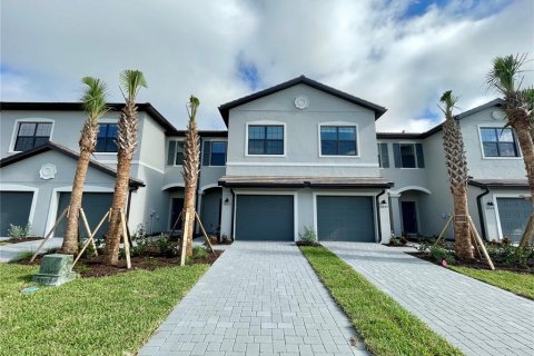 Adosado en alquiler en Bradenton, Florida, 3 dormitorios, 174.56 m2 № 1919773 - foto 1