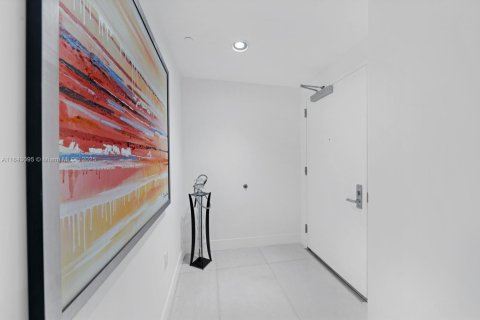 Condominio en venta en Miami, Florida, 3 dormitorios, 165.18 m2 № 1842731 - foto 22