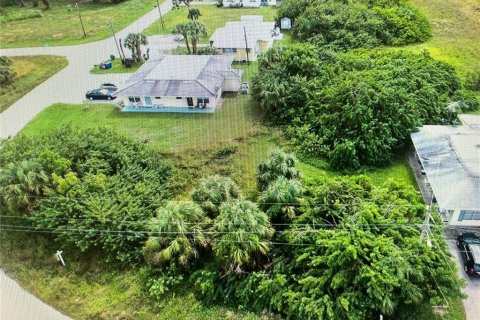 Terreno en venta en North Port, Florida № 931008 - foto 3