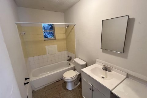 Casa en alquiler en Wildwood, Florida, 2 dormitorios, 62.43 m2 № 1842053 - foto 20