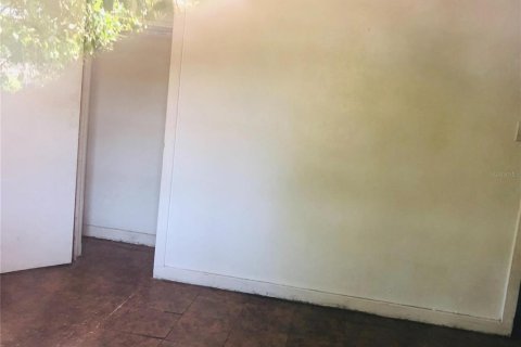 Casa en alquiler en Wildwood, Florida, 2 dormitorios, 62.43 m2 № 1842053 - foto 7