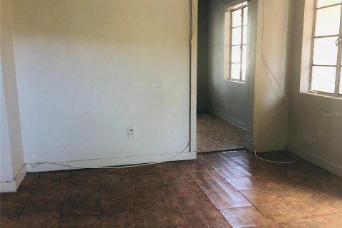 Casa en alquiler en Wildwood, Florida, 2 dormitorios, 62.43 m2 № 1842053 - foto 3