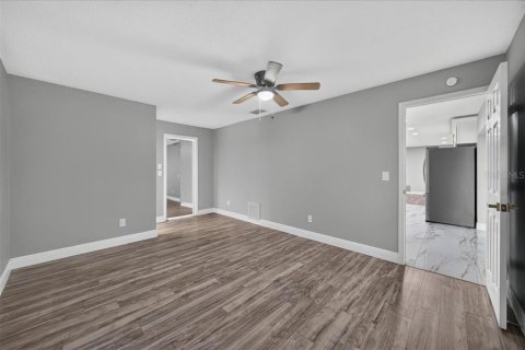 Casa en venta en Clearwater, Florida, 4 dormitorios, 184.88 m2 № 2150237 - foto 24