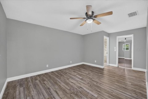Casa en venta en Clearwater, Florida, 4 dormitorios, 184.88 m2 № 2150237 - foto 23