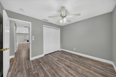 Casa en venta en Clearwater, Florida, 4 dormitorios, 184.88 m2 № 2150237 - foto 30