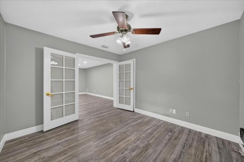 Casa en venta en Clearwater, Florida, 4 dormitorios, 184.88 m2 № 2150237 - foto 22