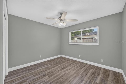 Casa en venta en Clearwater, Florida, 4 dormitorios, 184.88 m2 № 2150237 - foto 29
