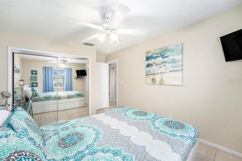 Copropriété à vendre à Indian Rocks Beach, Floride: 2 chambres, 103.31 m2 № 1536294 - photo 10