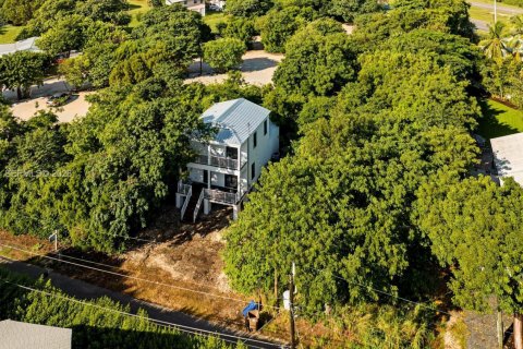 House in Key Largo, Florida 3 bedrooms № 2424681 - photo 28