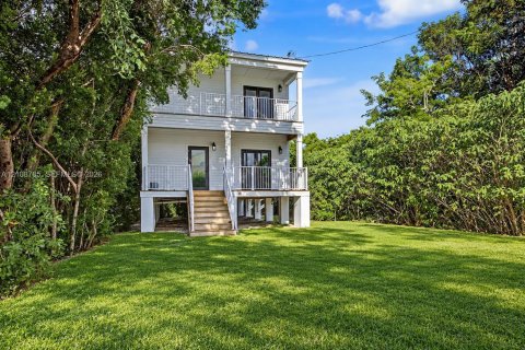 House in Key Largo, Florida 3 bedrooms № 2424681 - photo 2