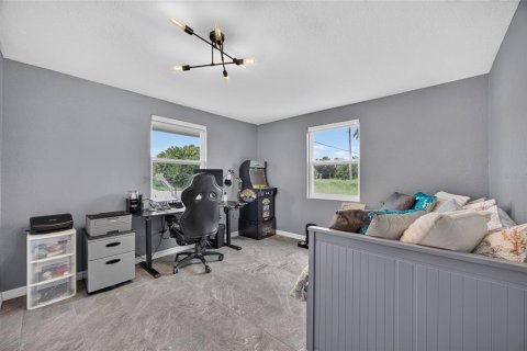 House in Port Charlotte, Florida 2 bedrooms, 95.13 sq.m. № 2284927 - photo 15