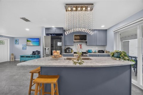 House in Port Charlotte, Florida 2 bedrooms, 95.13 sq.m. № 2284927 - photo 9