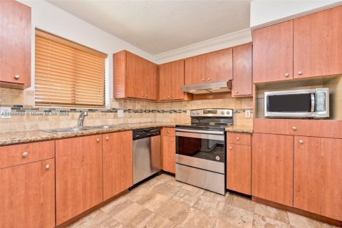 Condominio en venta en Weston, Florida, 2 dormitorios, 114.36 m2 № 2031755 - foto 3