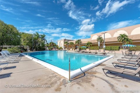 Condominio en venta en Weston, Florida, 2 dormitorios, 114.36 m2 № 2031755 - foto 12