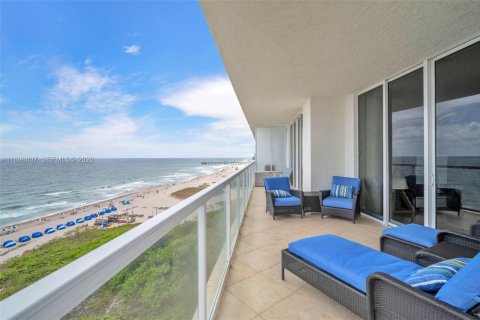 Copropriété à vendre à Pompano Beach, Floride: 3 chambres, 241.45 m2 № 2253558 - photo 11