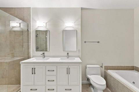 Touwnhouse à vendre à Fort Lauderdale, Floride: 3 chambres, 264.77 m2 № 2393226 - photo 23