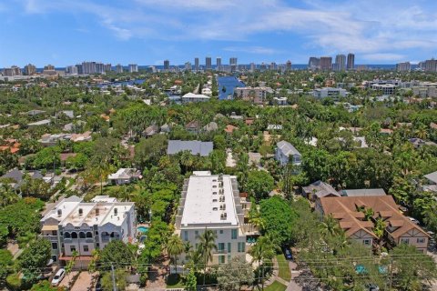 Touwnhouse à vendre à Fort Lauderdale, Floride: 3 chambres, 264.77 m2 № 2393226 - photo 28
