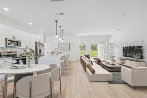 Casa en venta en Ocala, Florida, 4 dormitorios, 162.67 m2 № 1795375 - foto 3