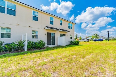 Townhouse in Kissimmee, Florida 3 bedrooms, 135.64 sq.m. № 2212504 - photo 24