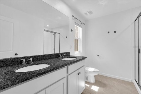 Townhouse in Kissimmee, Florida 3 bedrooms, 135.64 sq.m. № 2212504 - photo 15