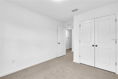 Townhouse in Kissimmee, Florida 3 bedrooms, 135.64 sq.m. № 2212504 - photo 20