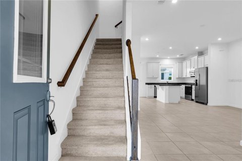 Townhouse in Kissimmee, Florida 3 bedrooms, 135.64 sq.m. № 2212504 - photo 4