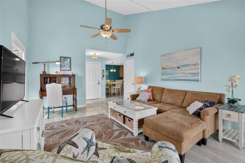 Condo in Saint Augustine, Florida, 2 bedrooms № 2393922 - photo 10