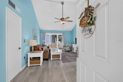 Condo in Saint Augustine, Florida, 2 bedrooms № 2393922 - photo 6