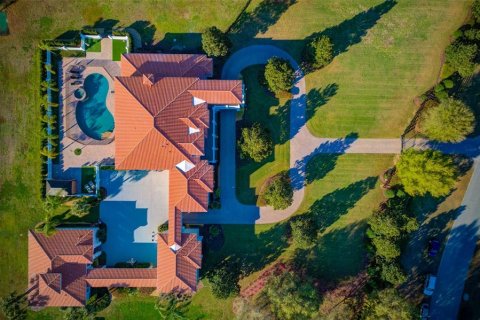 House in Thonotosassa, Florida 10 bedrooms, 895.02 sq.m. № 1534070 - photo 6