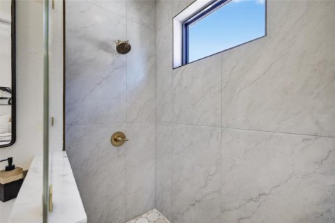 Villa ou maison à vendre à Tampa, Floride: 4 chambres, 201.04 m2 № 2427619 - photo 25