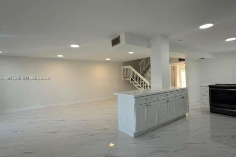 Adosado en alquiler en Plantation, Florida, 3 dormitorios, 201.6 m2 № 2017724 - foto 24